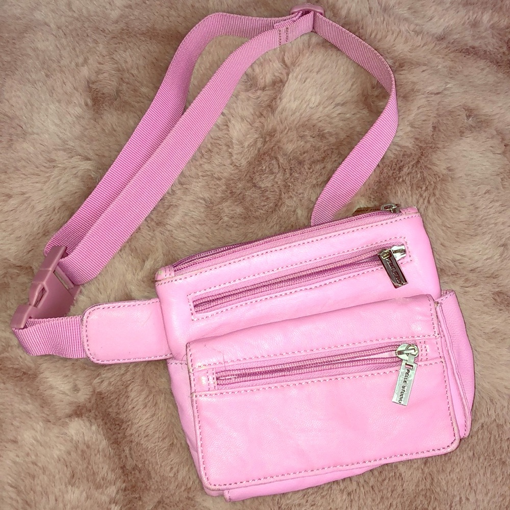 Wilson’s Leather Fanny pack 💕